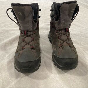 Women’s Salomon Winter Boots Size 8